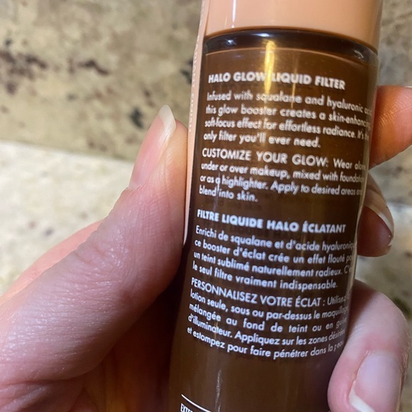 New E.l.f halo glow liquid filter, glow booster for radiant skin - Picture 3 of 4